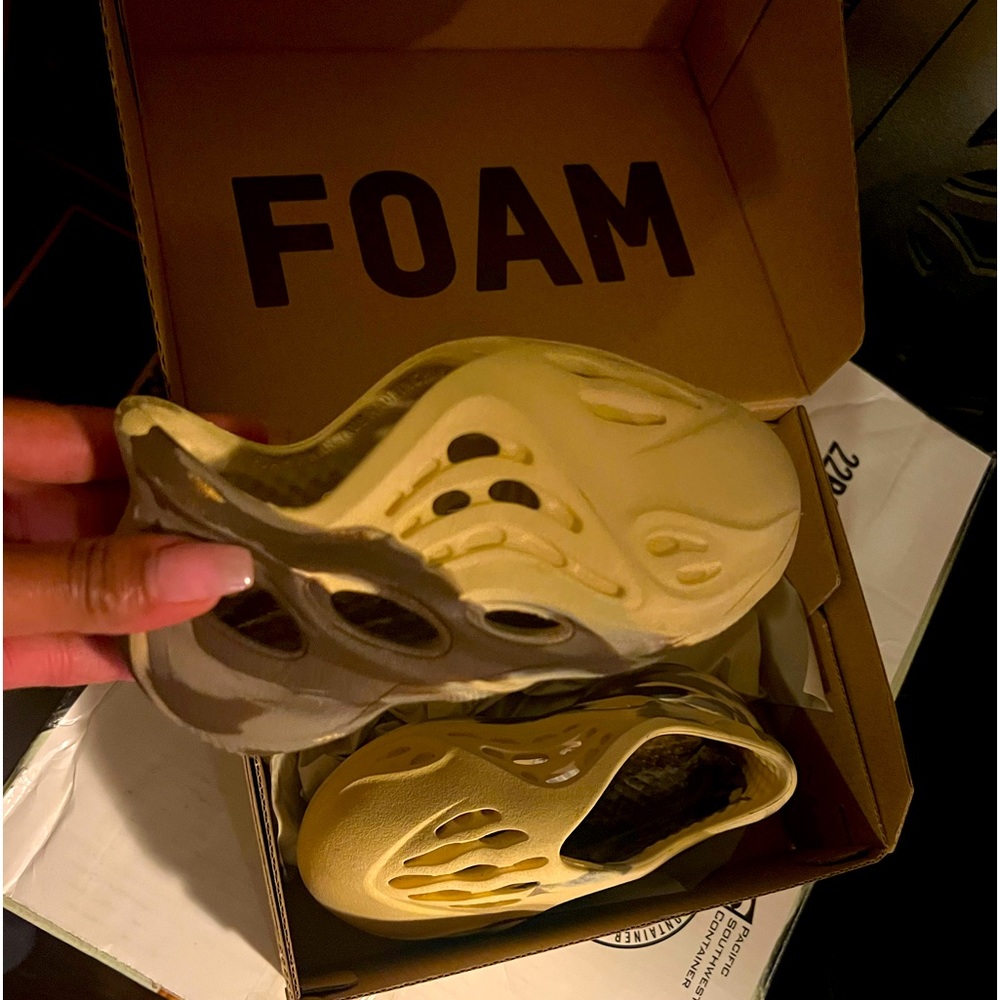 Authentic Kids slip on yeezy